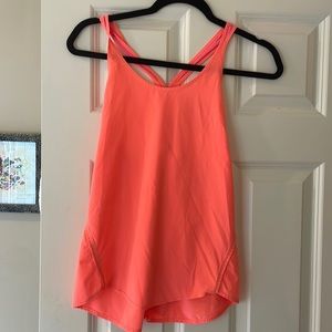 Lulu workout top